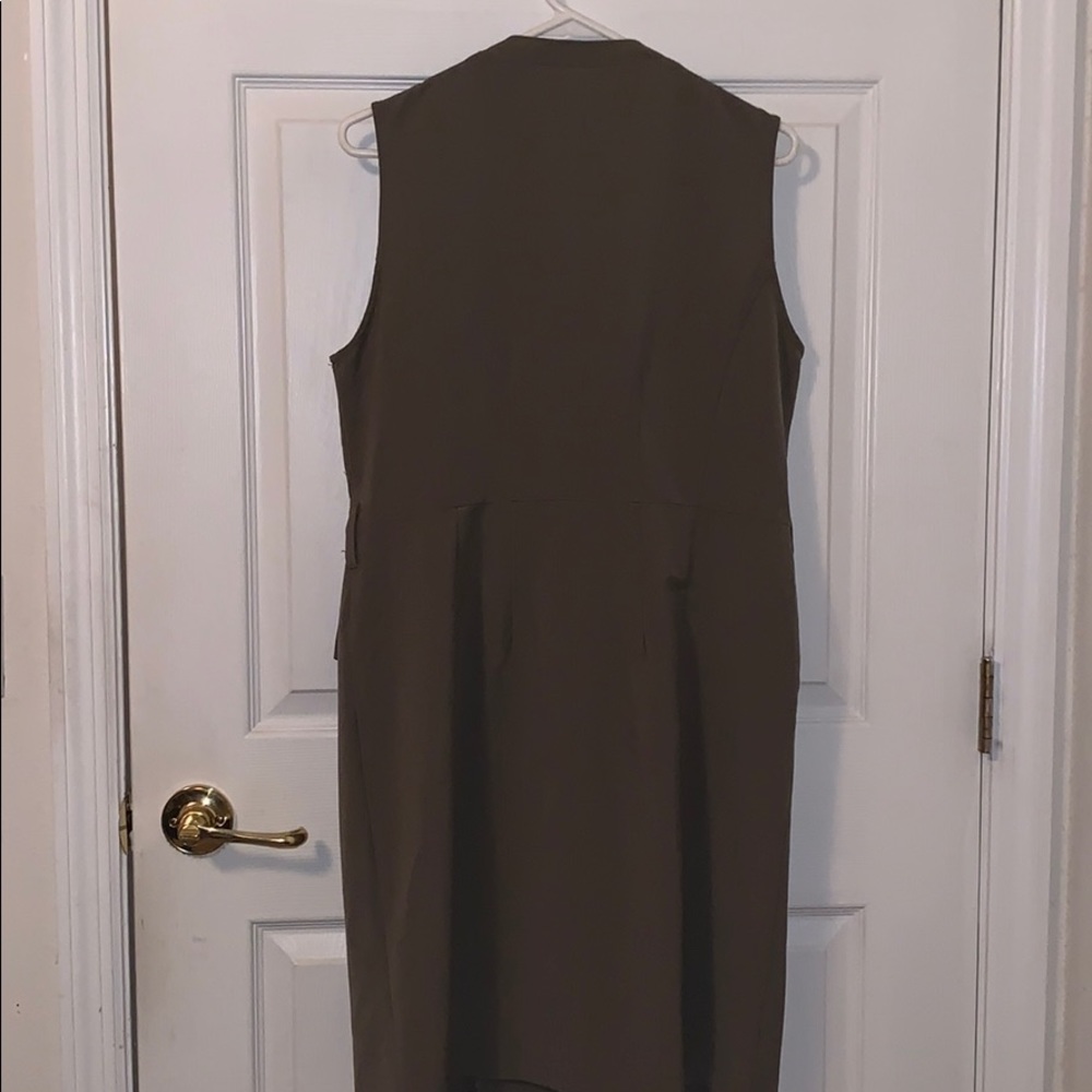 Dress - Picture 2 of 2